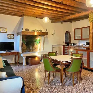 https://ca-nadia-apartment.hotelslidodijesolo.com